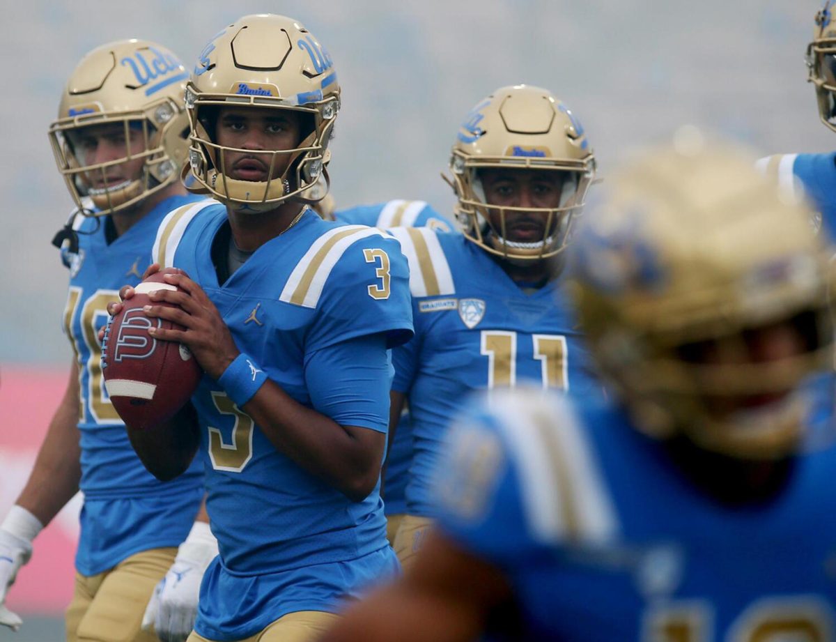 UCLA Bruins quarterback Dante Moore warms up before a non-conference game against North Carolina Central at the Rose Bowl in Pasadena on Saturday, Sept. 16, 2023. (Luis Sinco/Los Angeles Times/TNS) ©2023 Los Angeles Times. Visit latimes.com. Distributed by Tribune Content Agency, LLC.