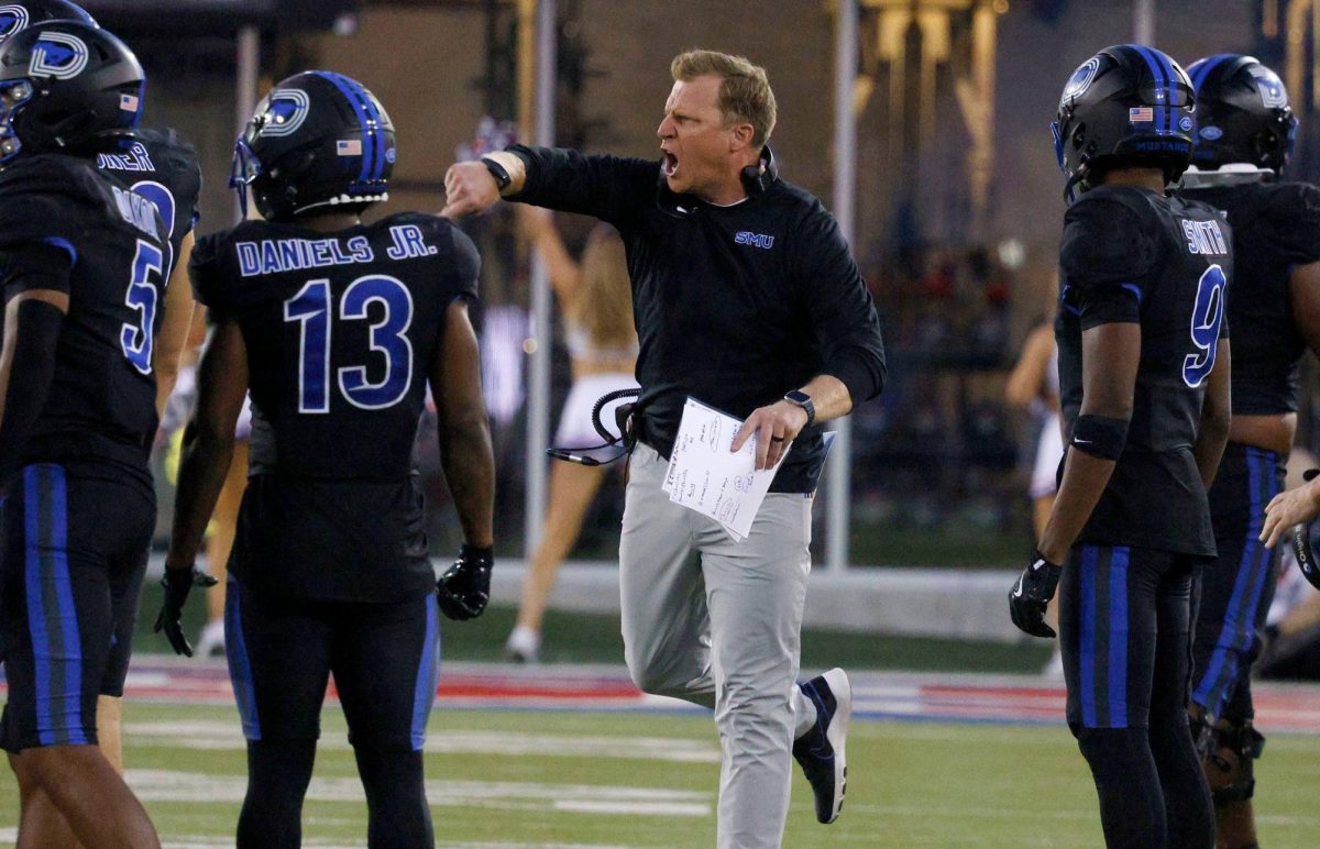 Rhett Lashlee, SMU head coach, passionately competes for a spot in the playoffs.
Photo by Chitose Suzuki/The Dallas Morning News