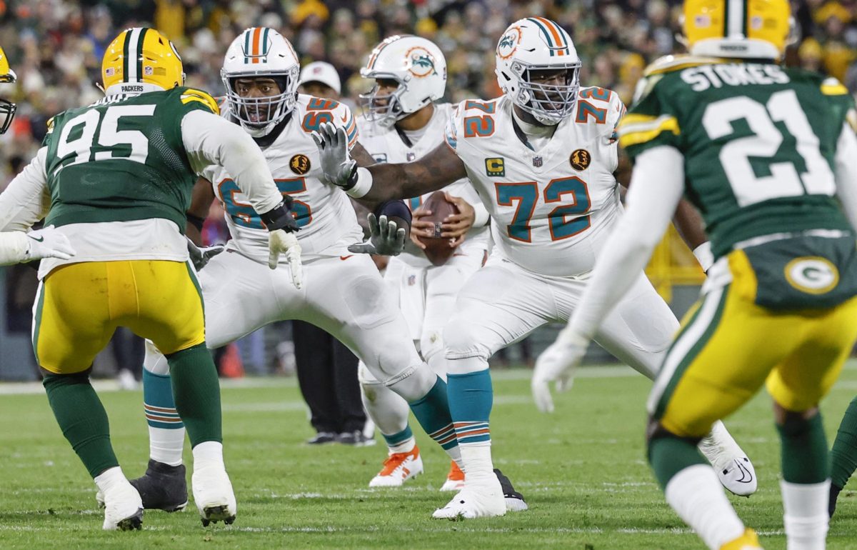 The Green Bay Packers defeated the Miami Dolphins in Lambeau Field, Wisconsin on Thanksgiving Day.
Photo by Al Diaz/Miami Herald